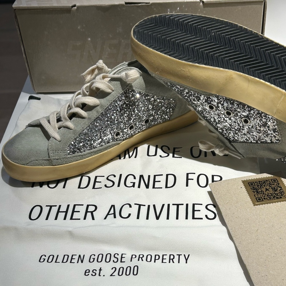 Golden Goose Super-Star Suede & Glitter, size 8